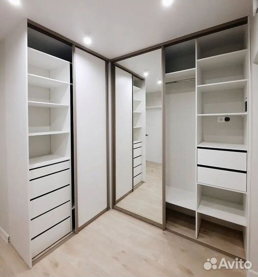 Шкаф на заказ / Бесплатный выезд и замер