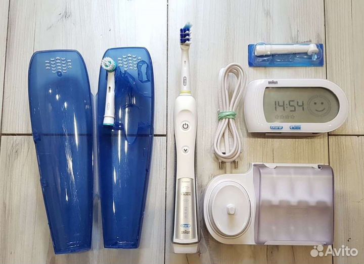 Зуб. щетка Oral-B Triumph Professional Care 5000