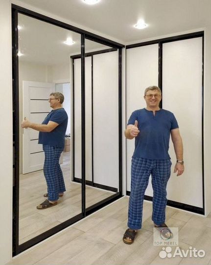 Шкаф распашной