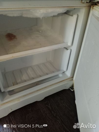 Холодильник бу indesit