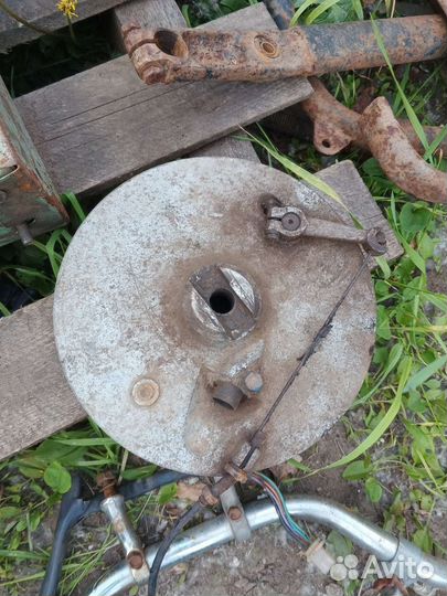 Передний тормозной опорник иж 56 / юк / 2