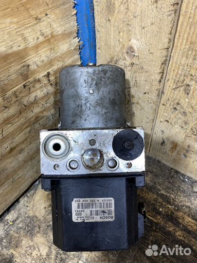 Блок ABS VAG 4B0614517G Арт. 743