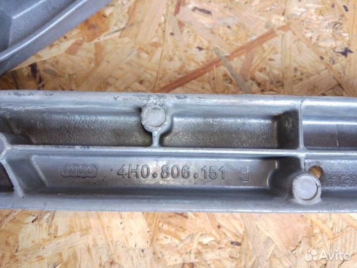 Распорка кузова Audi A8 D4 long 4.2 cdra 2011