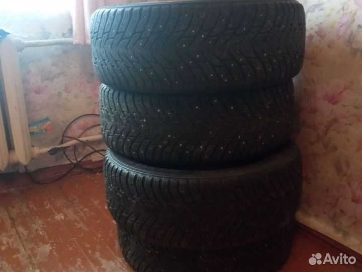 Nokian Tyres Hakkapeliitta 8 205/55 R16