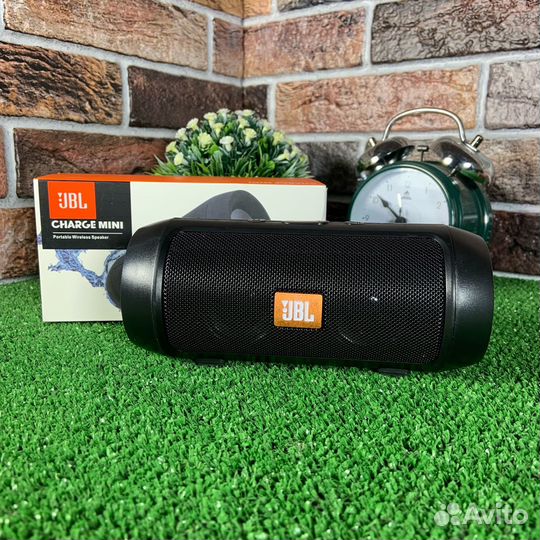 Портативная беспроводная Bluetooth колонка