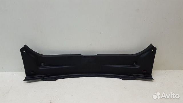 Накладка замка багажника Toyota Camry V70 2018