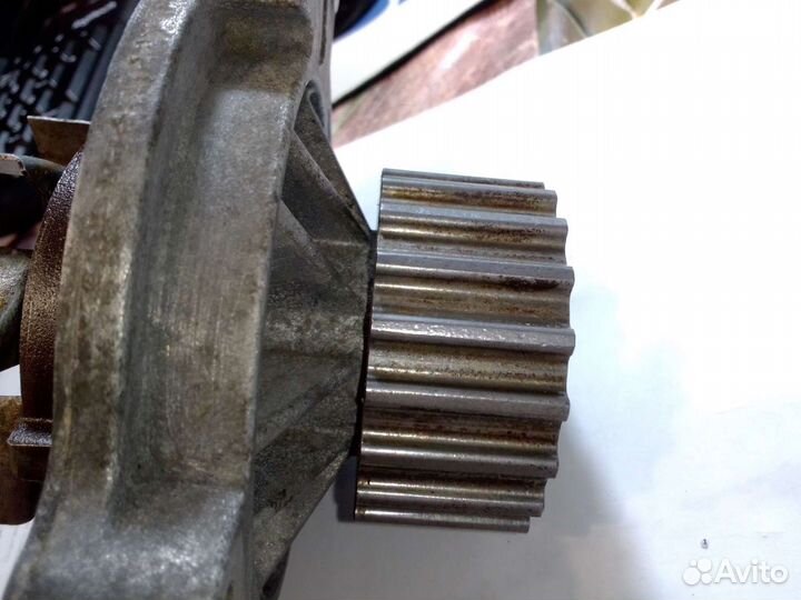 Помпа двигателя Ауди, Фольцваген дизель 2.4,2.5