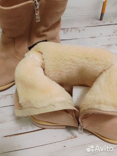 Женские зимние сапожки