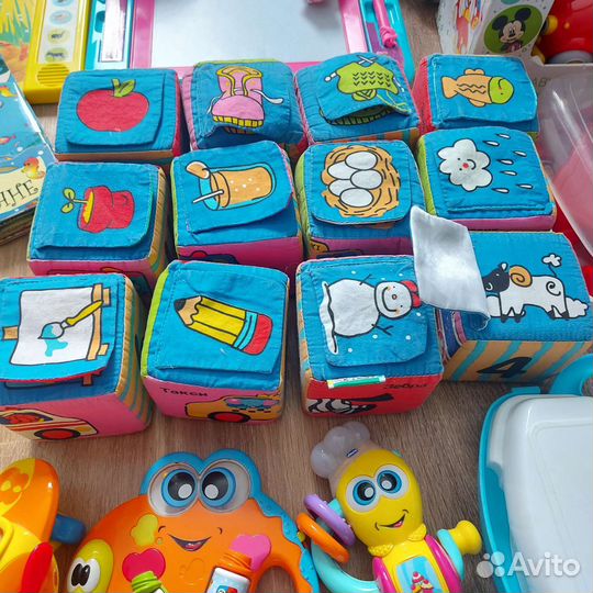 Большой пакет детских игрушек