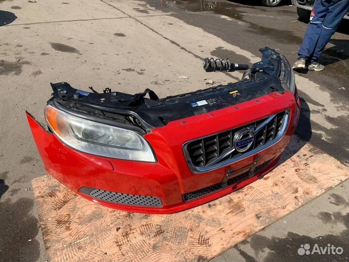 Срез морды Вольво S80 V70 ксенон Volvo V70 S80