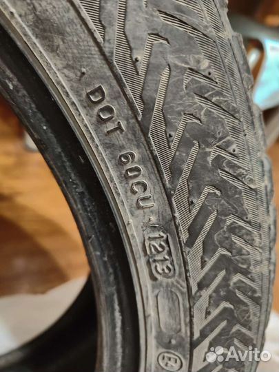 Nokian Tyres Hakkapeliitta 8 215/50 R17
