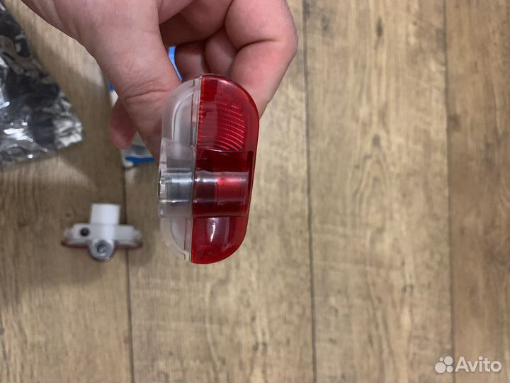 Подсветка дверей с логотипом skoda