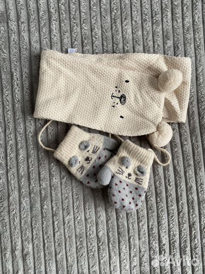 Комплект шарф и варежки