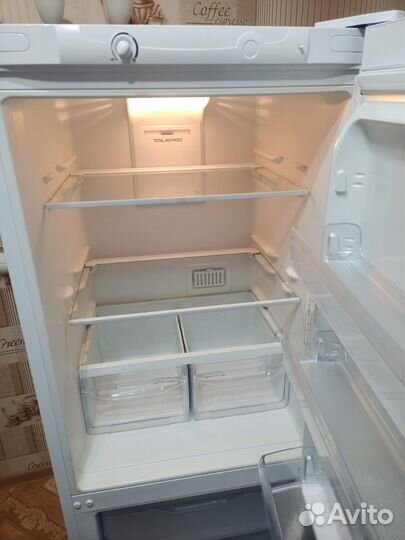 Холодильник с доставкой Индезит