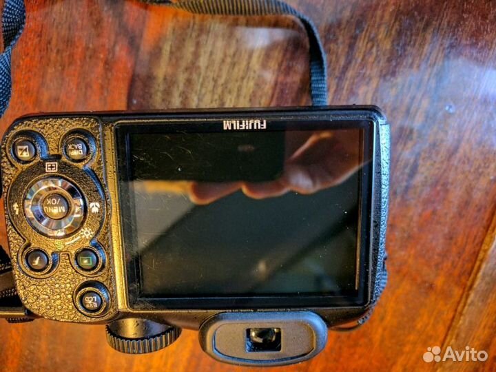 Фотоаппарат FujiFilm s1800