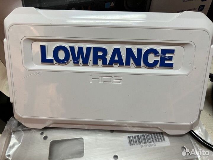 Эхолот Lowrance HDS Live 7 с датчиком 3в1