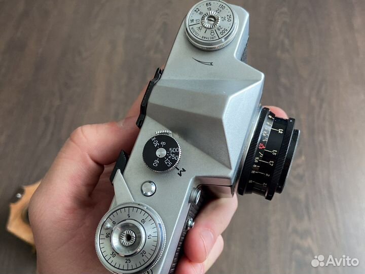 Фотоопарат «Zenit B”