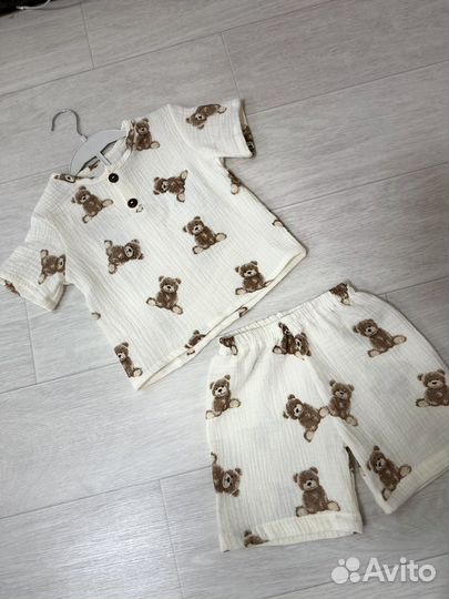 Новый детский костюм из муслина