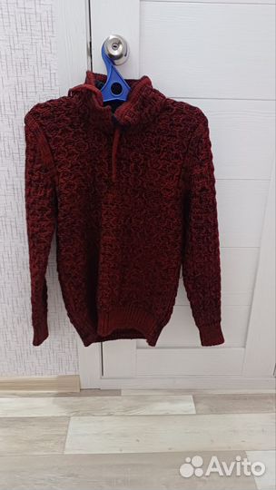 Свитер шерстяной мужской с горлом