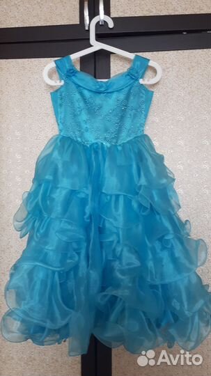 Платье для девочки на 5-6 лет