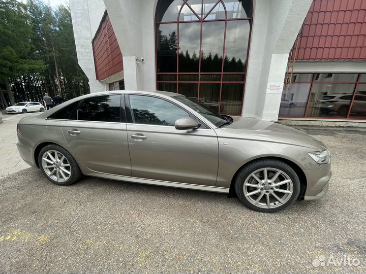 Багажник Thule на Audi A6