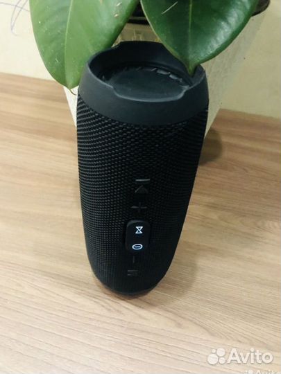 Колонка jbl charge 3