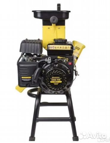 Бензиновый измельчитель-шредер Champion SC2818