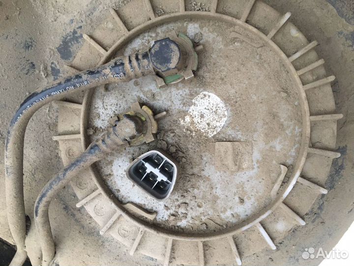 Топливный бак Toyota Land Cruiser Prado 150