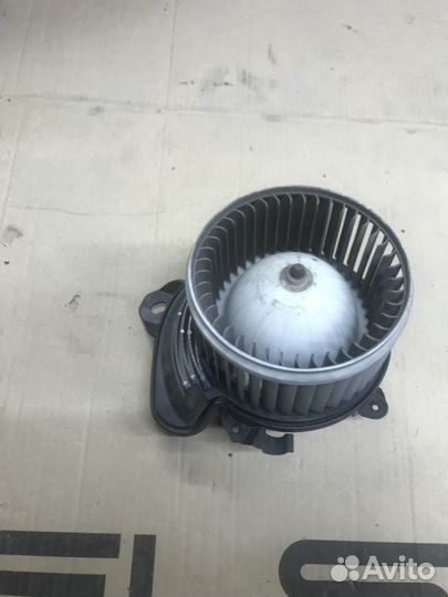 Электрорегулятор вентилятора на опель Корса D