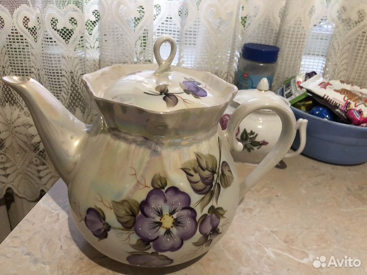 Большой доливной чайник коростень