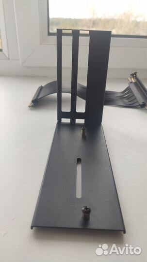 Кронштейн и райзер для видеокарт pci-e 3.0