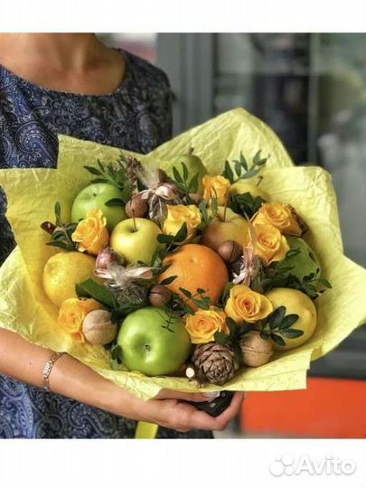 Фруктовый букет