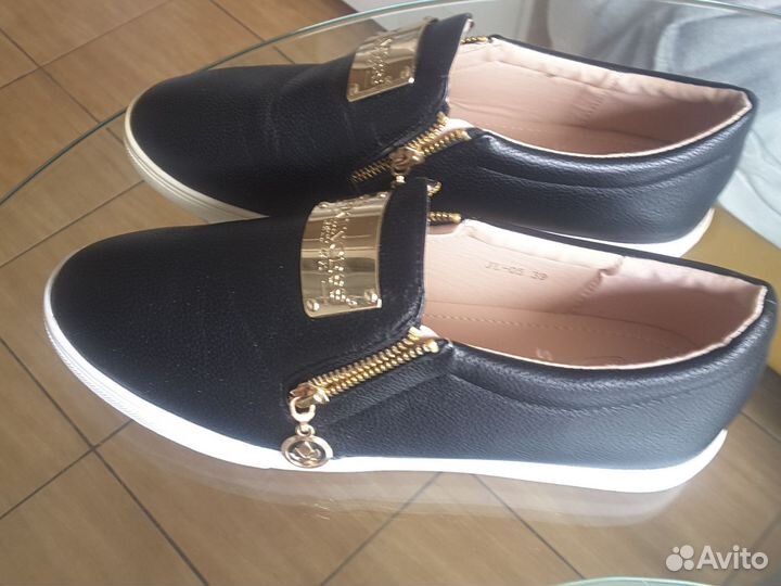 Слипоны женские