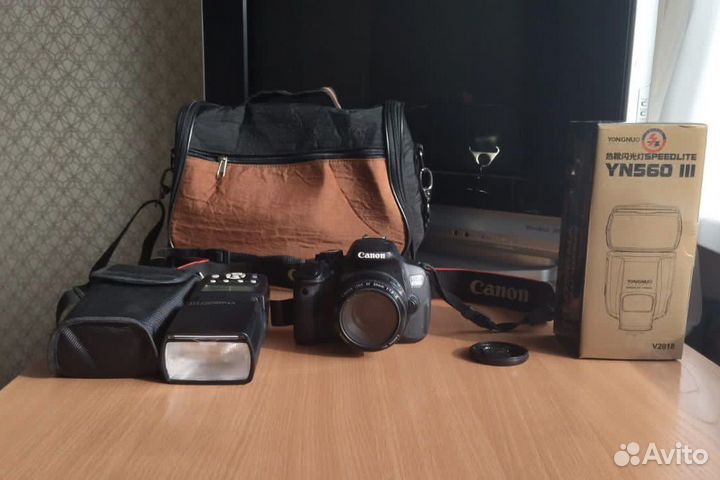 Фотоаппарат canon 650d 50мм 1.8 вспышка