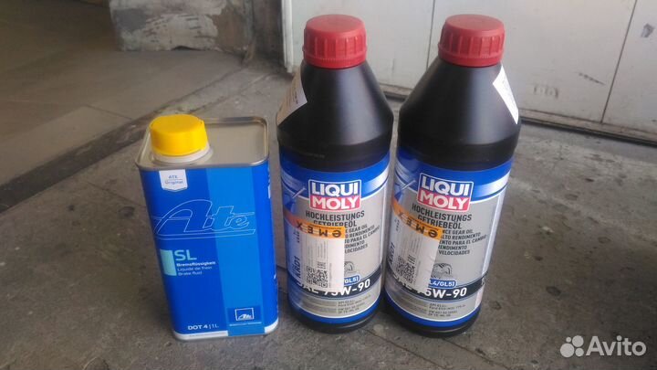 Масло для кпп, тормозная жидкость