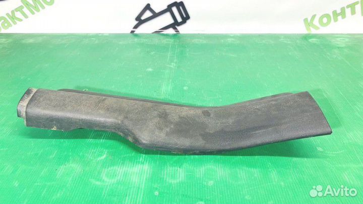 Молдинг порога задний правый Suzuki Liana хэтч 1.3