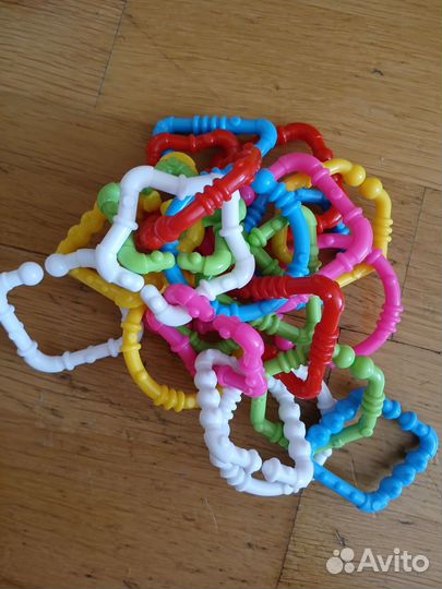 Развивающие игрушки для малышей пакетом