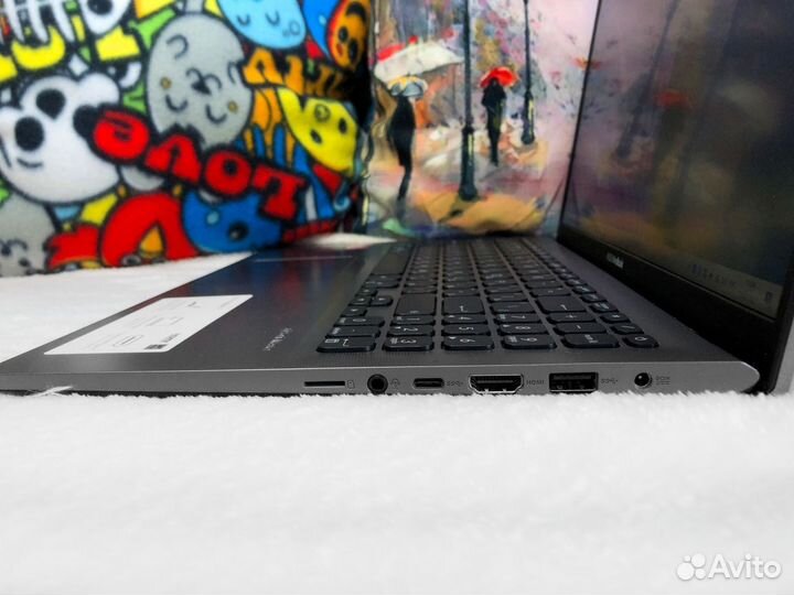 Ультрабуки Asus на Ryzen+Radeon Vega+SSD+15.6“