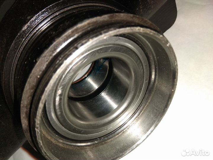 Поворотный кулак Нива Шевроле расточный под подшип