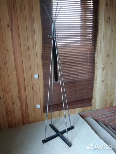 Вешалка для одежды напольная бу