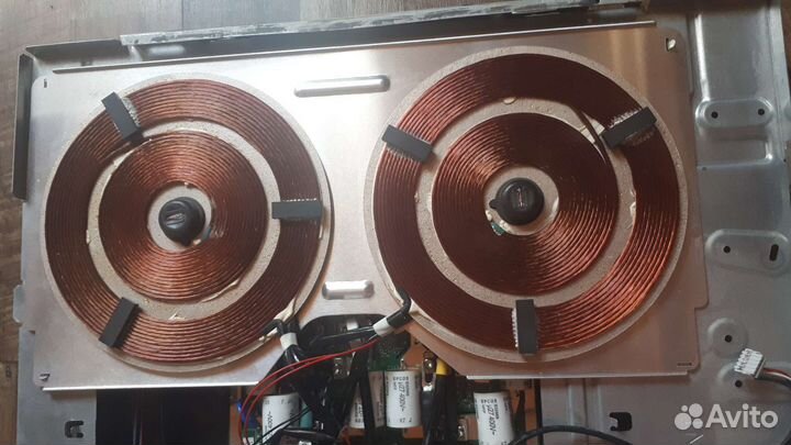 Запчасти индукционной панели Hotpoint-Ariston 640c