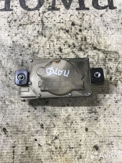 Активатор замка багажника Nissan Pathfinder