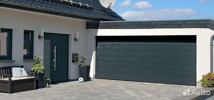 Секционные ворота