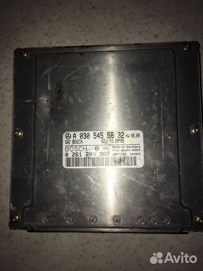 Блок управления Mercedes 3.2л A0305455832