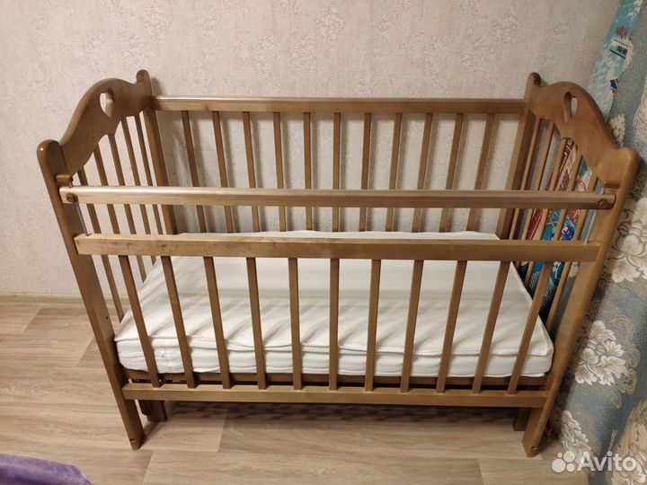 Детская кровать продольного качения