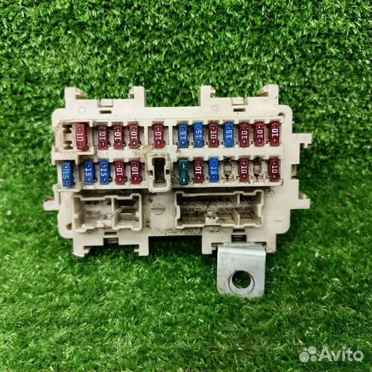 Блок предохранителей Nissan Teana J31 2006