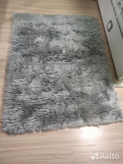 Новый напольный меховой коврик