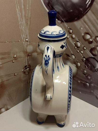 Гжель. Чайник. Кумган