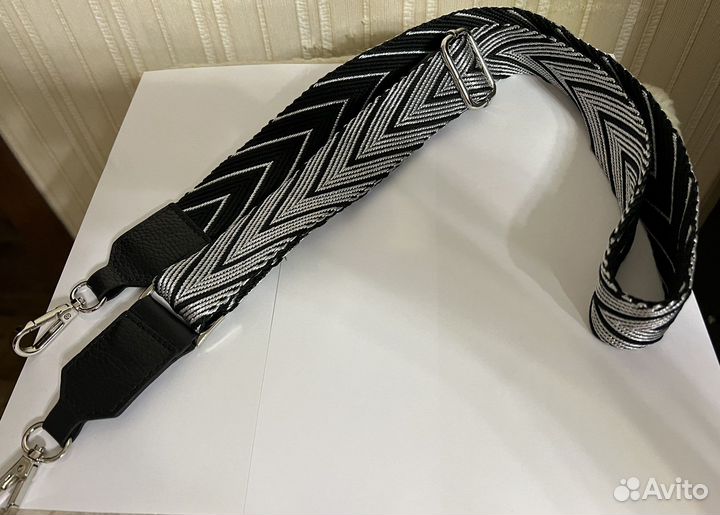 Стильный ремень для сумки