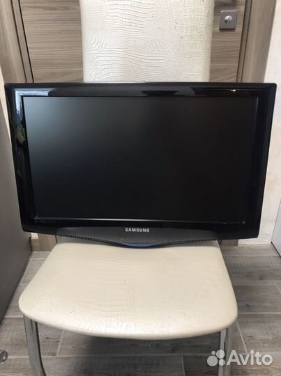 Телевизор Samsung LE22B350F2W